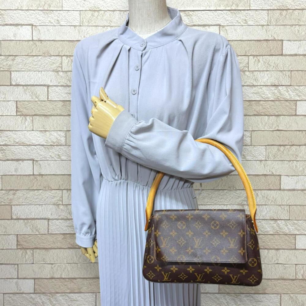 LOUIS VUITTON Authentic Brown Monogram Canvas Mini Looping Bag - Picture 2 of 11